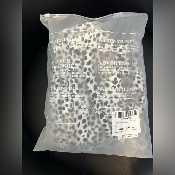 Ritera Women's Flared Short Skirt - Picture 2 of 5